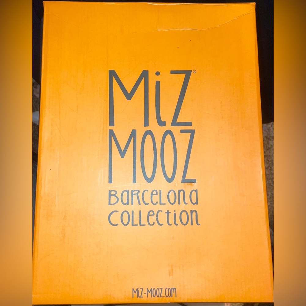 Miz Mooz Barcelona Ninette Ankle Boot Grey Leather Stacked Heel Size 8.5 - Picture 7 of 8